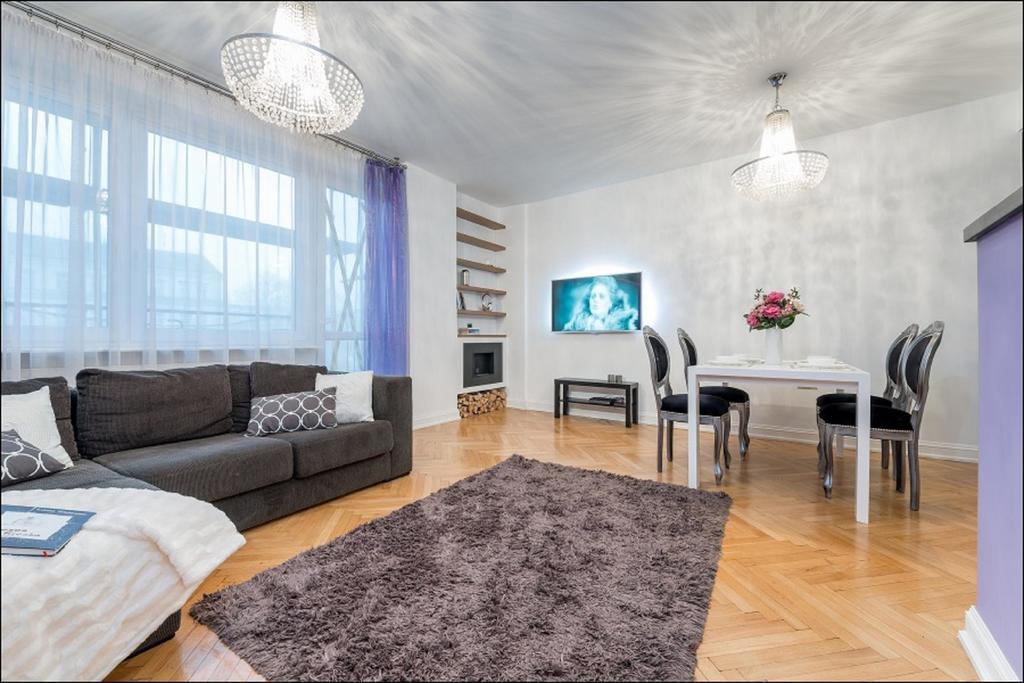 P&O Apartments Metro Nowy Swiat Warschau Exterior foto